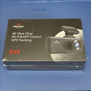 RedTiger F17 4K Dash Camera - Black